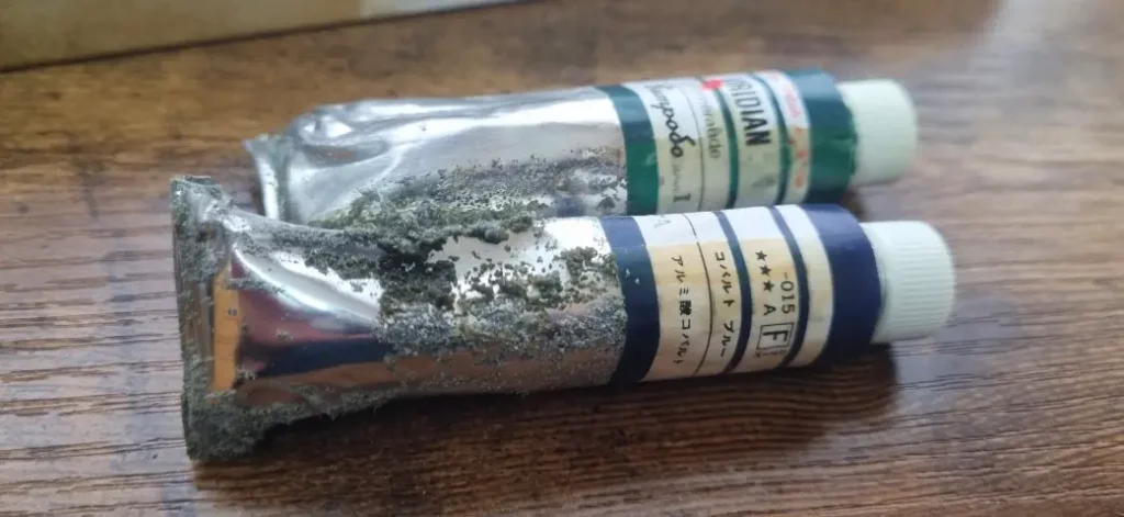 20年前の油絵具コバルトブルー